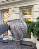 Spielmann No.5 – pearlblonde rooted